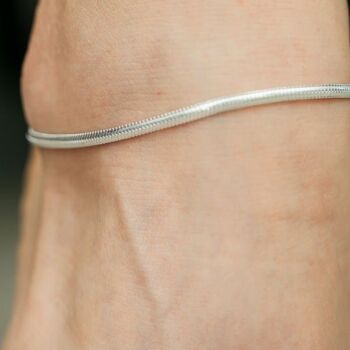 Bracelet de cheville fin en argent 925 avec chaîne de serpent plat et minimaliste 1