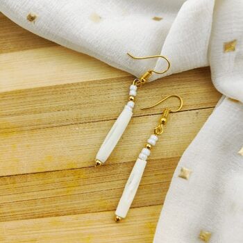 Long tuyau Slim Shell léger minimaliste Beach Dainty White Drop Hook Boucle d'oreille 4