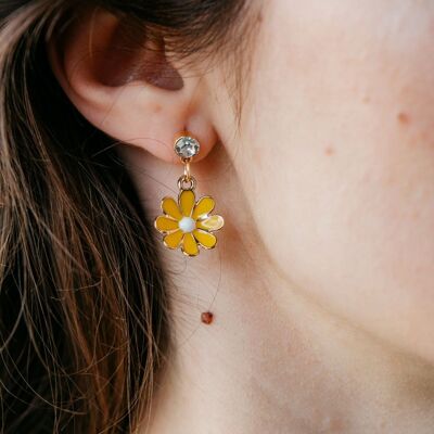 Gelbe Gänseblümchen-Sonnenblumen-Zirkon-Ohrringe, handgefertigte Ohrstecker mit Sommer-Blumenmuster