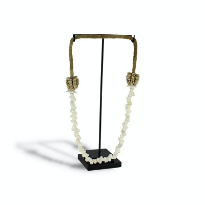 COLLIER DE COQUILLAGES SUR SOCLE EN METAL HT38CM DAO