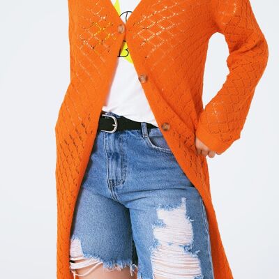 Cardigan mi-long en crochet orange