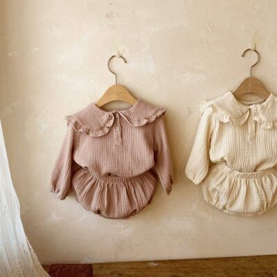 Annie & Charles® collared bloomer set made from organic cotton