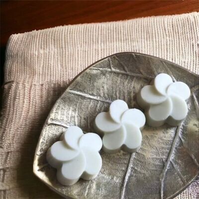 White Lily - Scented Fondant
