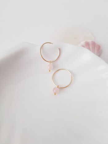 Boucles d'oreilles en or rempli de perles de quartz rose 3