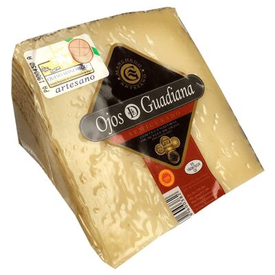 D.o. Manchego cheese, semi-cured raw milk, Ojos del Guadiana