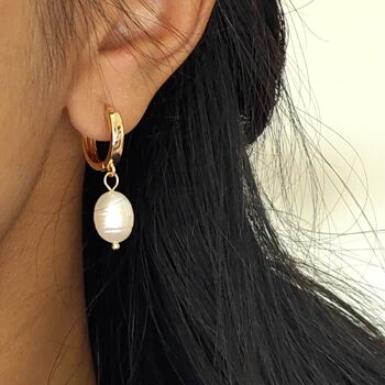 Boucles d'oreilles créoles grandes perles | boucles d'oreilles créoles plaquées or 18 carats 3