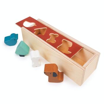 Boîte de tri de forme d'animal familier de jouet en bois de Mentari pour des enfants 2