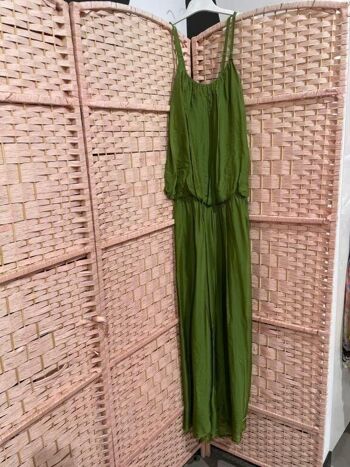 Belle robe longue en soie italienne pour femme. Plage d'été 1