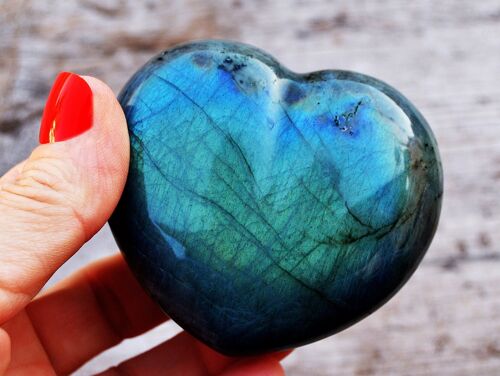 Labradorite Heart Palm Stone (70mm)