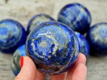 Lapis Lazuli Sphère 1 Kg Lot (3-5 Pcs) - (50mm - 60mm) 5