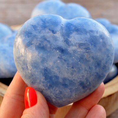 Grand coeur en cristal de calcite bleue (70 mm)