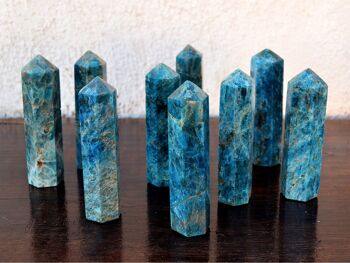 Lot de 5 obélisques en cristal d'apatite bleue (95 mm) 3