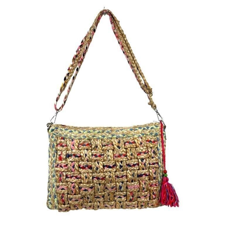 Borsa a spalla da donna in juta fatta a mano con pompon decorativo
