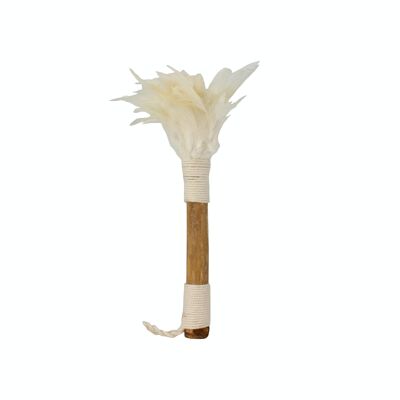 Decorative white duster in bamboo and feathers 25x28x44cm Kemoa