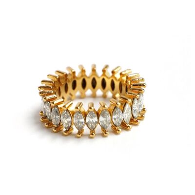 Fisheye Wide Clear Crystal Ring Band