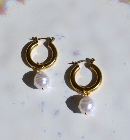 Aurora - Detachable Large Pearl Hoops