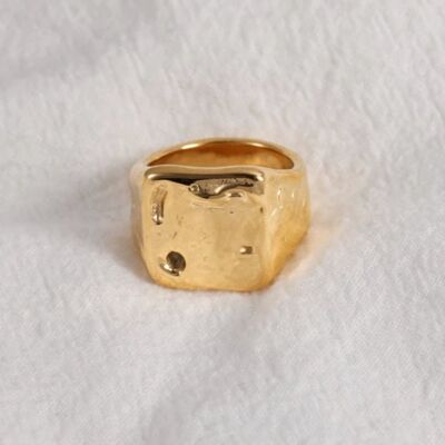 Jerome - Hammered Meteorite Gold Band