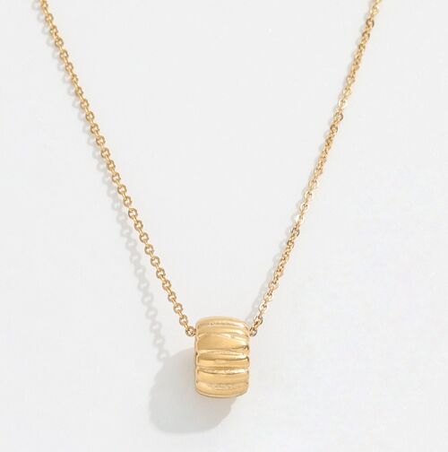 Yanis - Minimalist Croissant Gold Pendant Necklace
