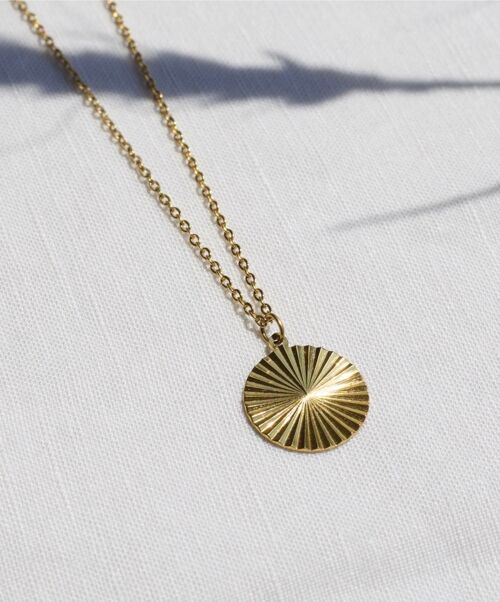 Malo - Sunburst Round Charm Necklace