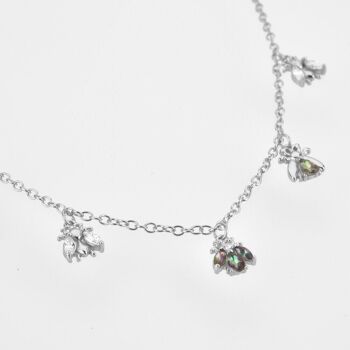 Geneve - Collier ras du cou multi-breloques en cristal Honey Bee 8