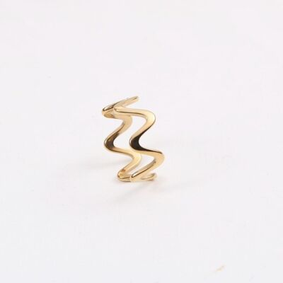 Lucca Dainty Wave Stacking Ring in Gold