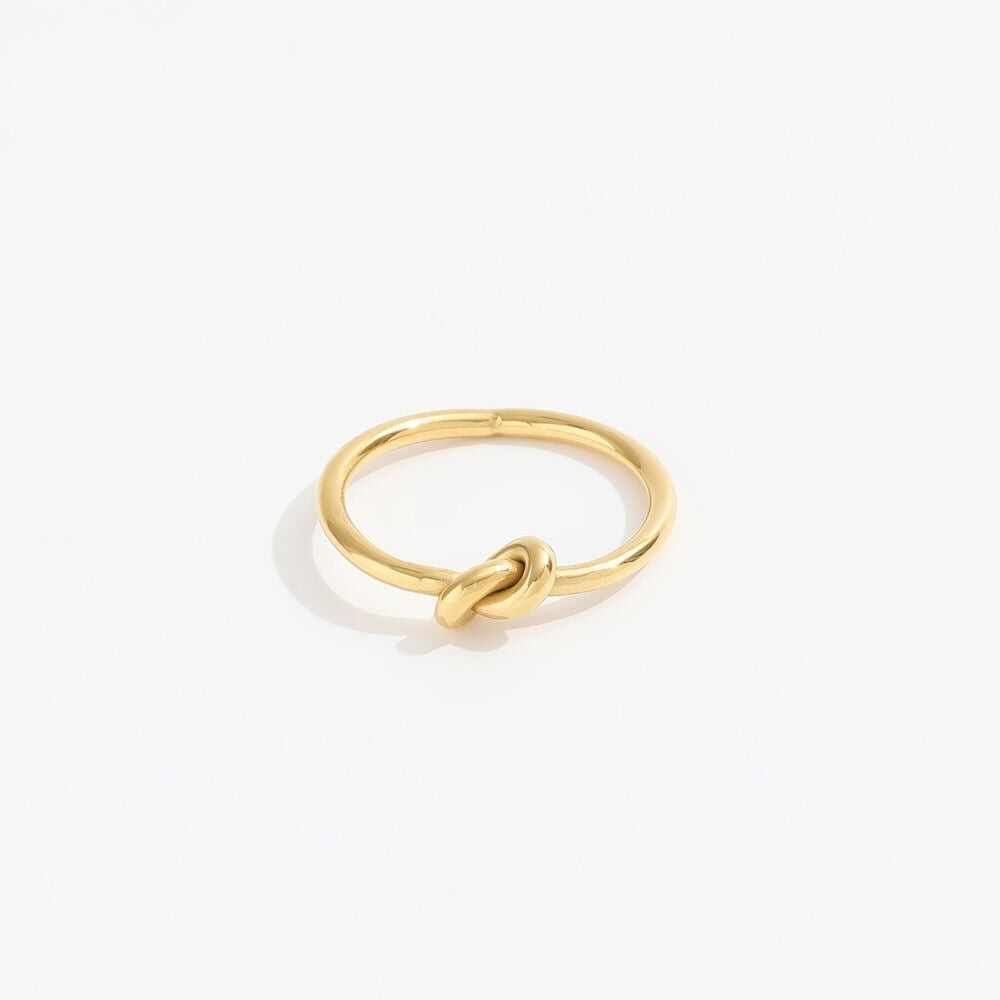 Siracusa - Anello semplice con nodo d'oro