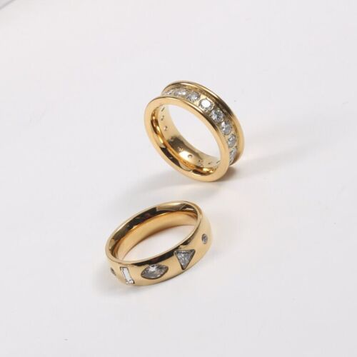 Hyo - Artisan Celebration Gold Band Rings