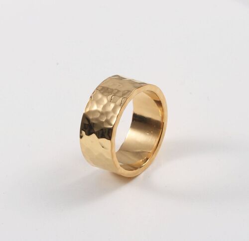 Ankareeda - Hammered Gold Band Ring