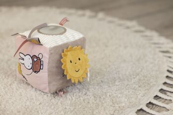 Miffy Cube d'activités 15*15 cm - Fluffy rose 8