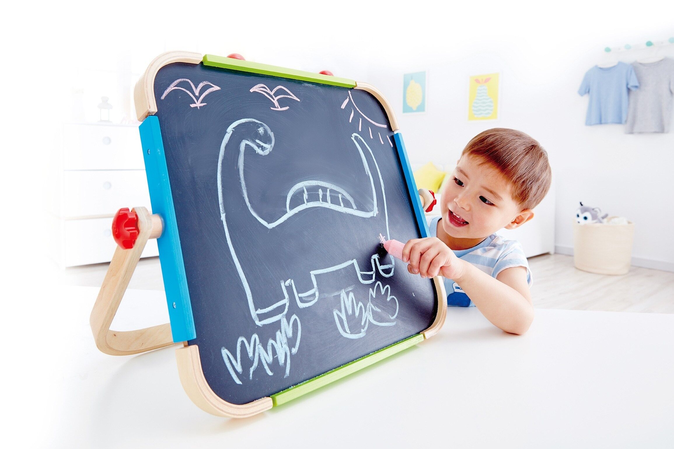 Hape – Holzspielzeug – Multifunktionales Kunstatelier