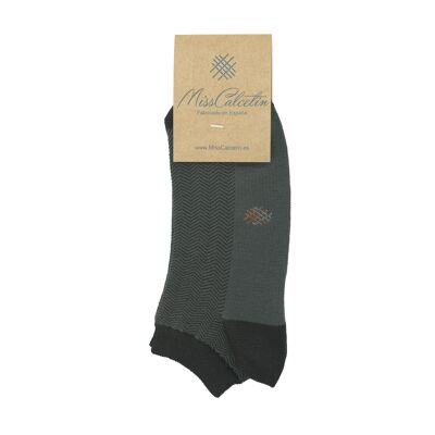 MissAnthracite-Black Spike Ankle Sock