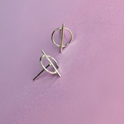 Boucles d'oreilles à tige minimalistes en forme de cercle