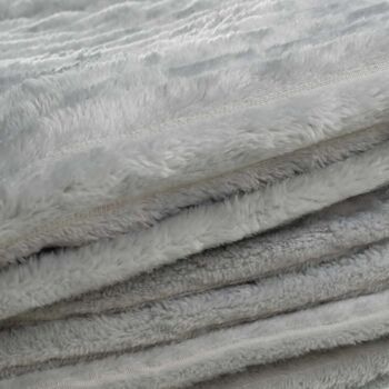 COUVERTURE POLYESTER GRIS FOURRURE TS152468 4