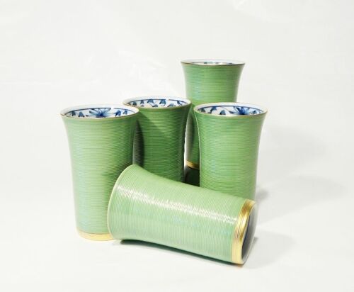SET DE 5 BOLS A THE HAUTS, VERTS