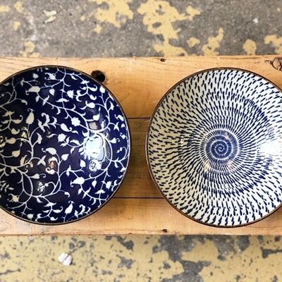 2PCS LARGE BLUE DONBURI BOWLS+LEAF/BLUE DOT