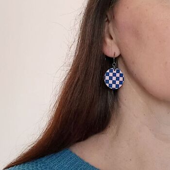 Boucles d'oreilles en bois d'échecs Bleu/Rose pâle 3