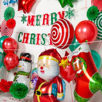 Fissaly® Noël Décoration Décoration Package – Noël Arbre de Noël & Père Noël – Décoration de Noël pour Intérieur – Ballons Vert & Rouge - Incl. Autocollants flocon de neige 5