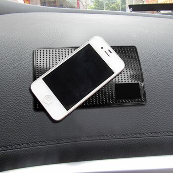 TAPIS VOITURE ANTIDERAPANT POUR TELEPHONE 5