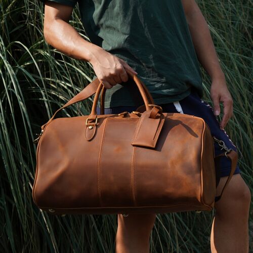 Leather Holdall Weekend Bag With Luggage Tag