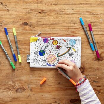 Color In Space Trousse à crayons Cadeau durable pour enfants 2