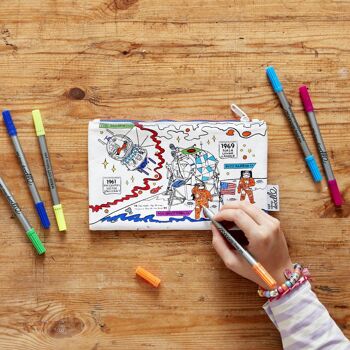 Color In Space Trousse à crayons Cadeau durable pour enfants 9