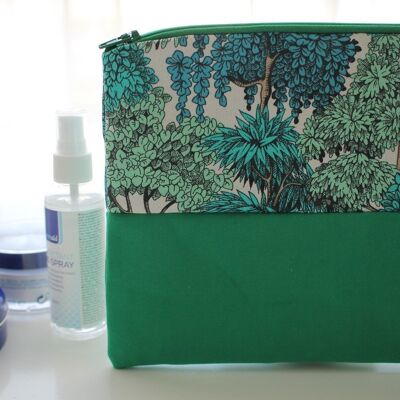 Maya zipped pouch green trees