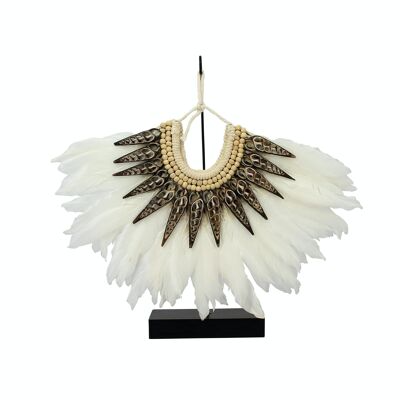 NECKLACE IN WHITE FEATHERS AND SHELLS 33X7.5X32CM PAPUA