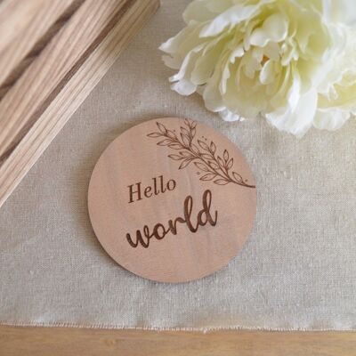 Medallón Hello world madera teñida