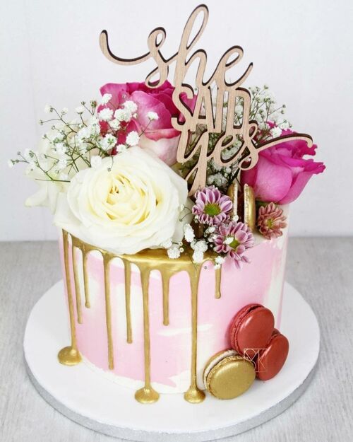 Cake topper "She Said Yes" - décoration gâteau enterrement vie de jeune fille