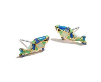 Boucles d'oreilles mignonnes de baleine en plaqué or glaçure émail fabriquées à la main, pas de clips d'oreille percés 1