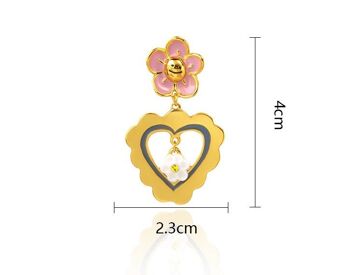 Boucles d'oreilles fleur rose en émail peintes à la main avec pendentif en forme de cœur 4