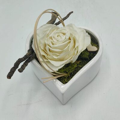 Composition florale - coeur blanc