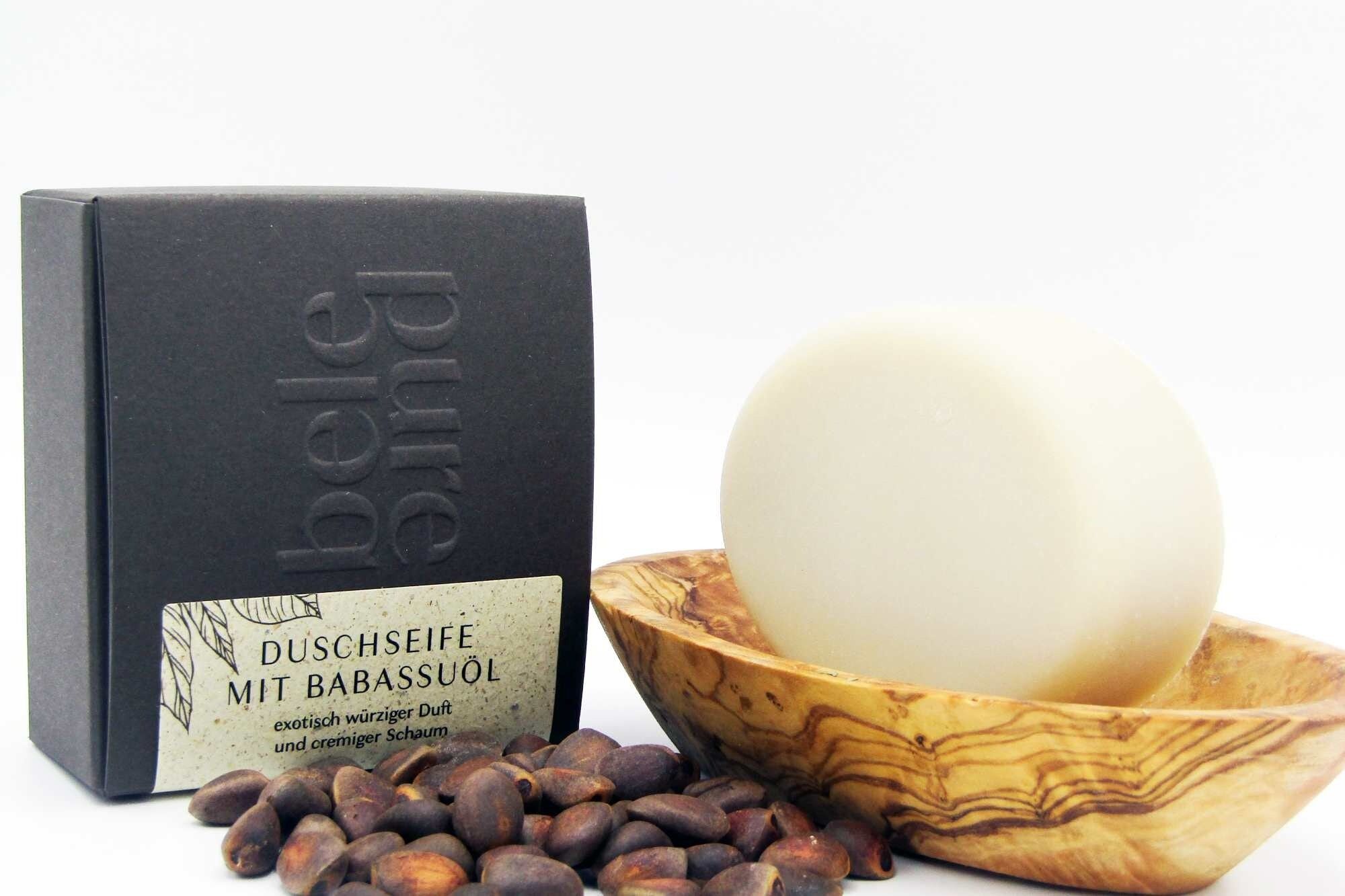 Shower soap with babassu oil