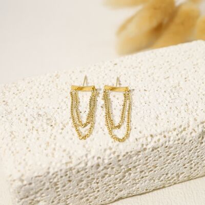 Line earrings with double chain